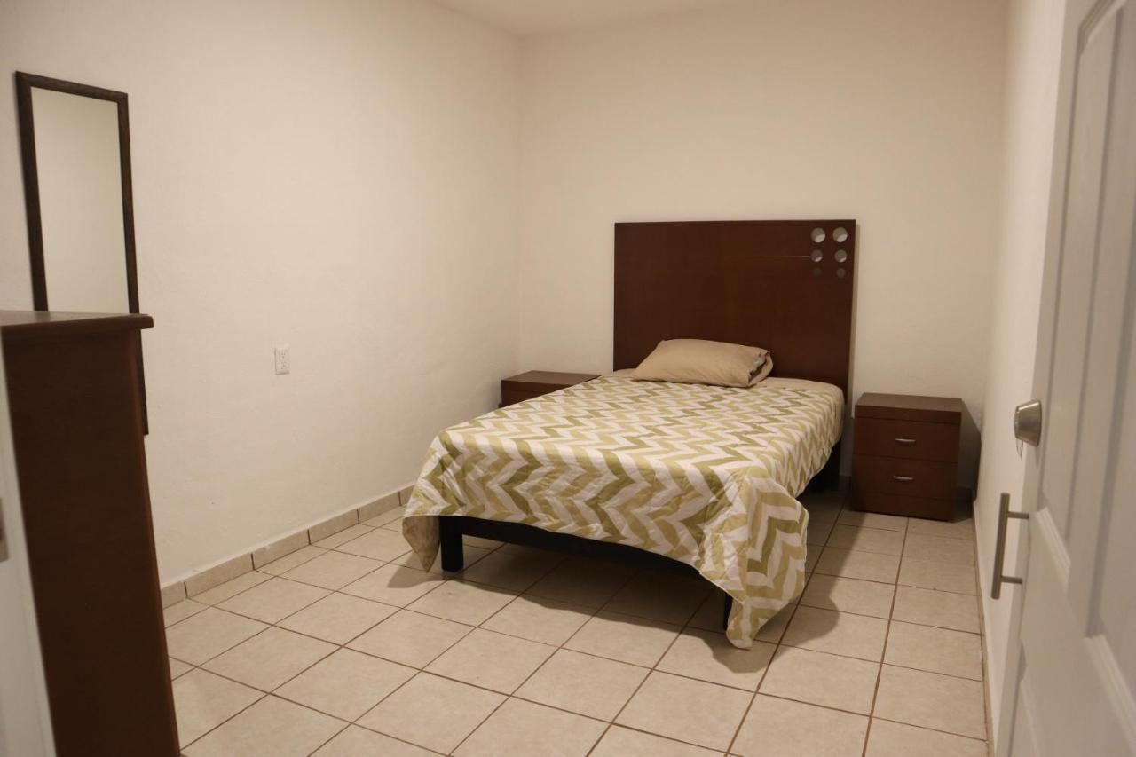 فندق Hostal Purisima San Francisco del Rincón المظهر الخارجي الصورة